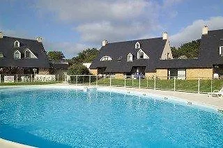 Les Fleurs De Lys Hotel